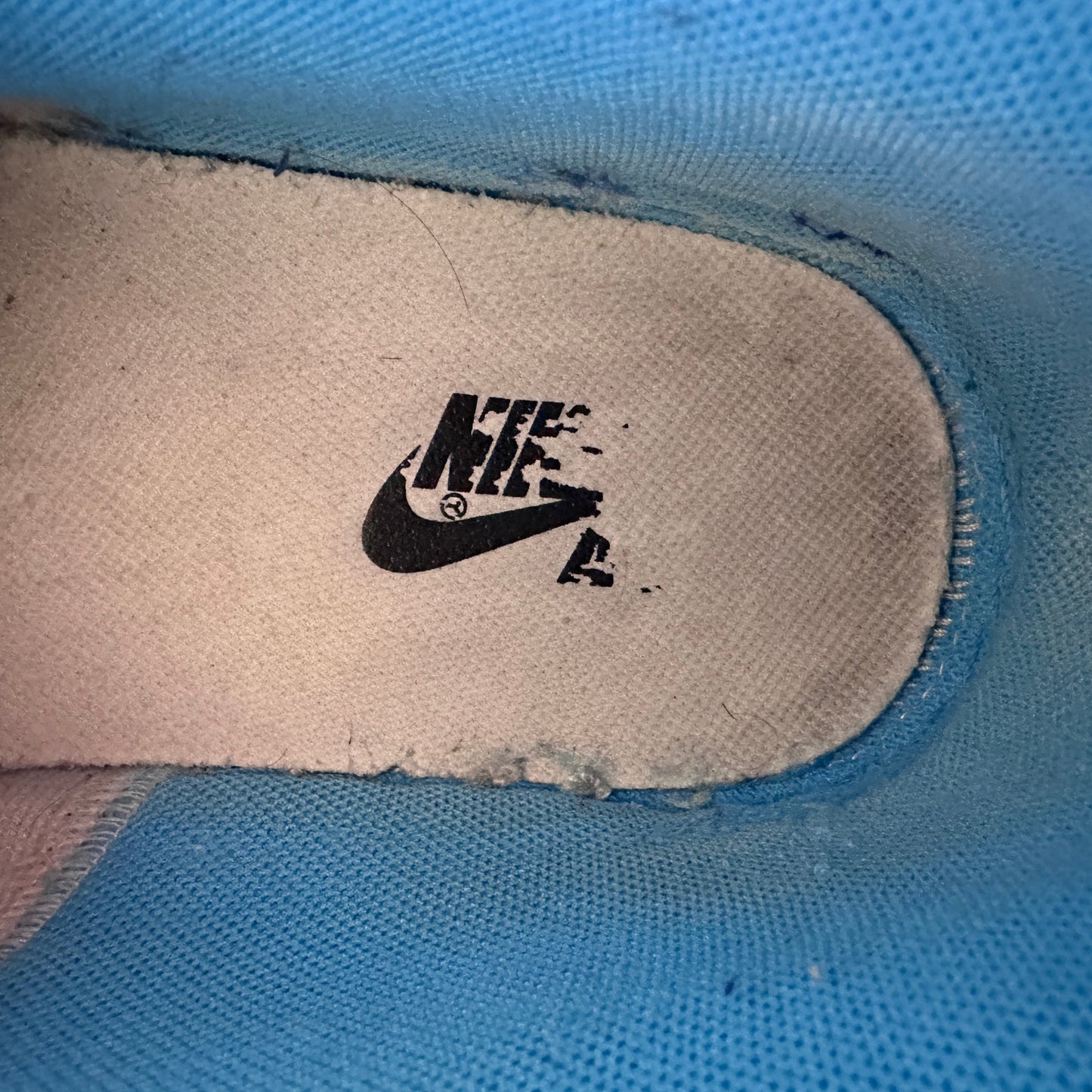 Nike x Off-White Jordan 1 Retro High University Blue UNC c/o Virgil Abloh