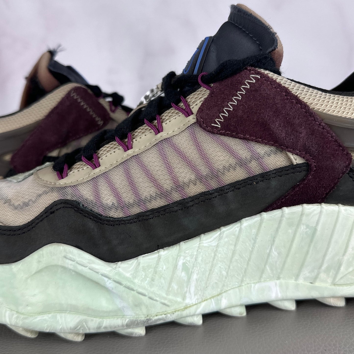 Off-White ODSY-1000 Black Mint