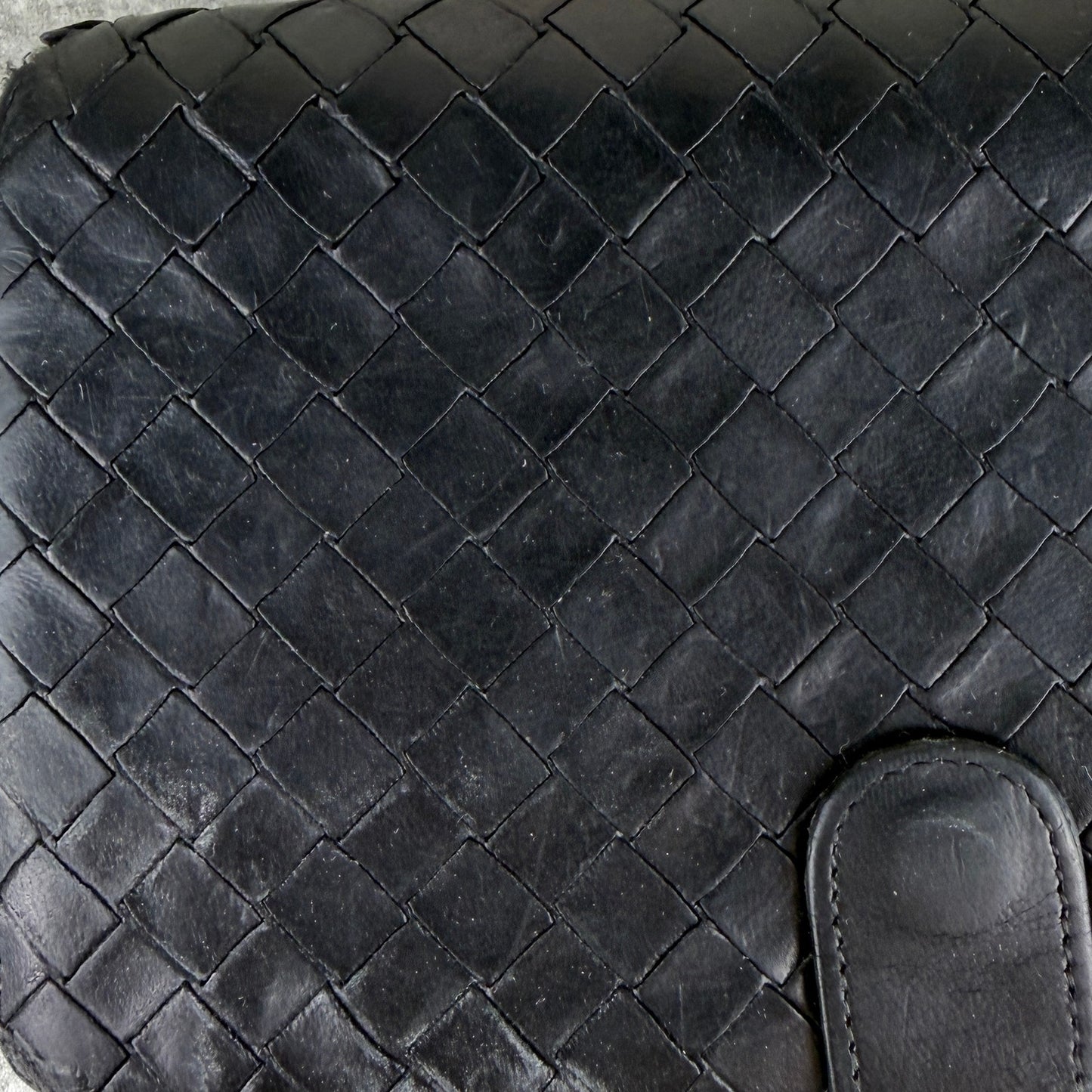 Bottega Veneta Intrecciato Leather Black Woven Long Bifold Wallet