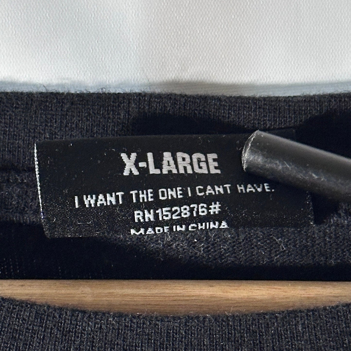 Pleasures Now Black ‘Sound of the Universe’ Tour Longsleeve