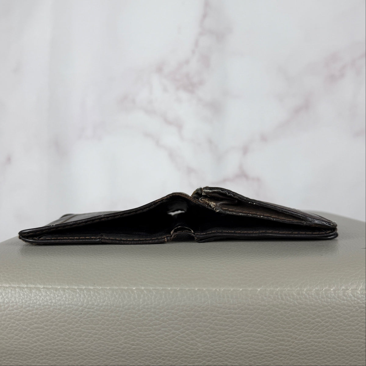 Louis Vuitton Utah Leather Bifold Wallet