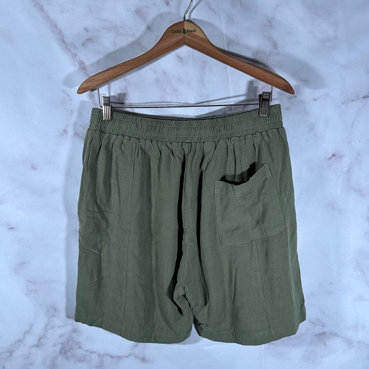 Hidden NY Green Pleated Linen Shorts