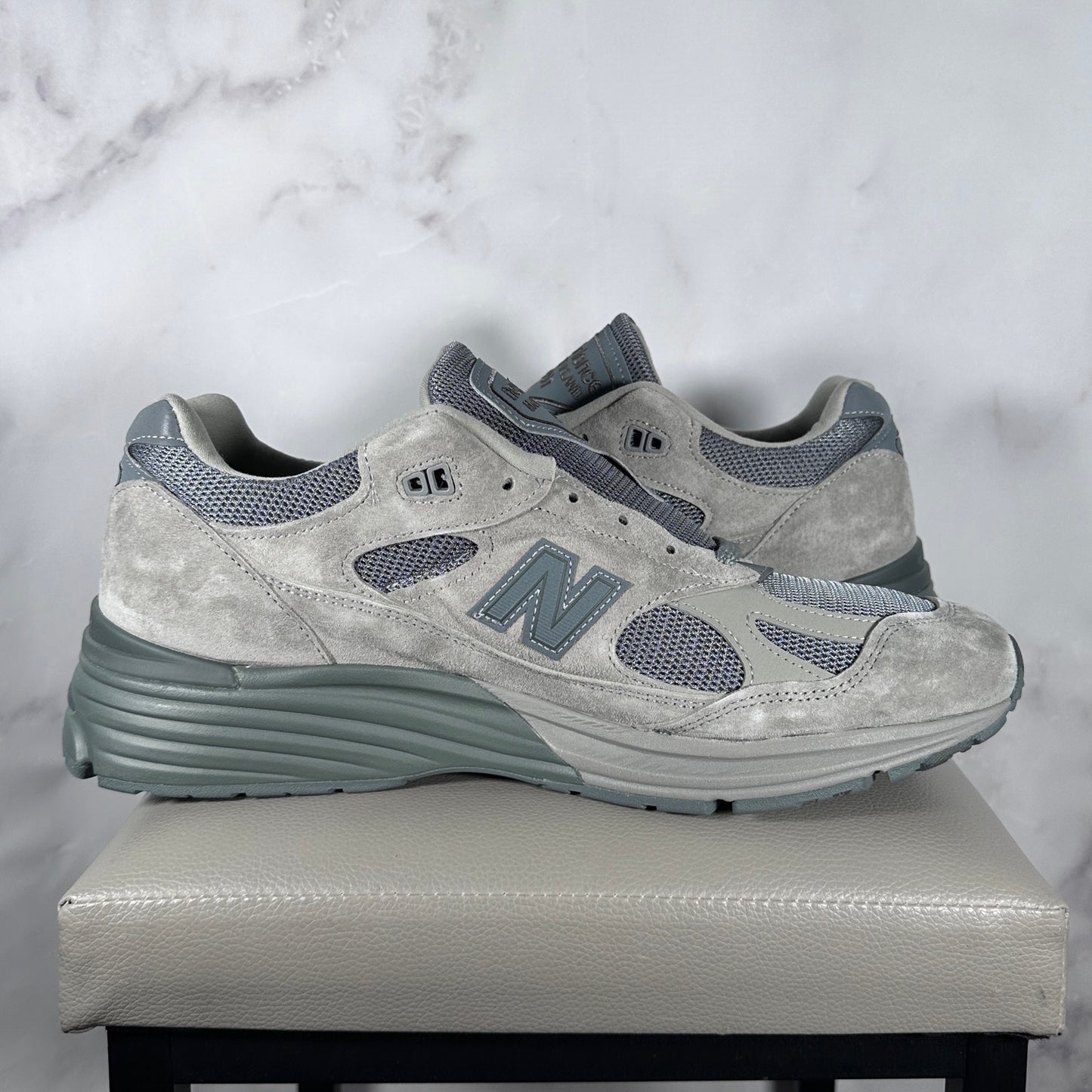 New Balance x thisisneverthat 991v2 MiUK Grey