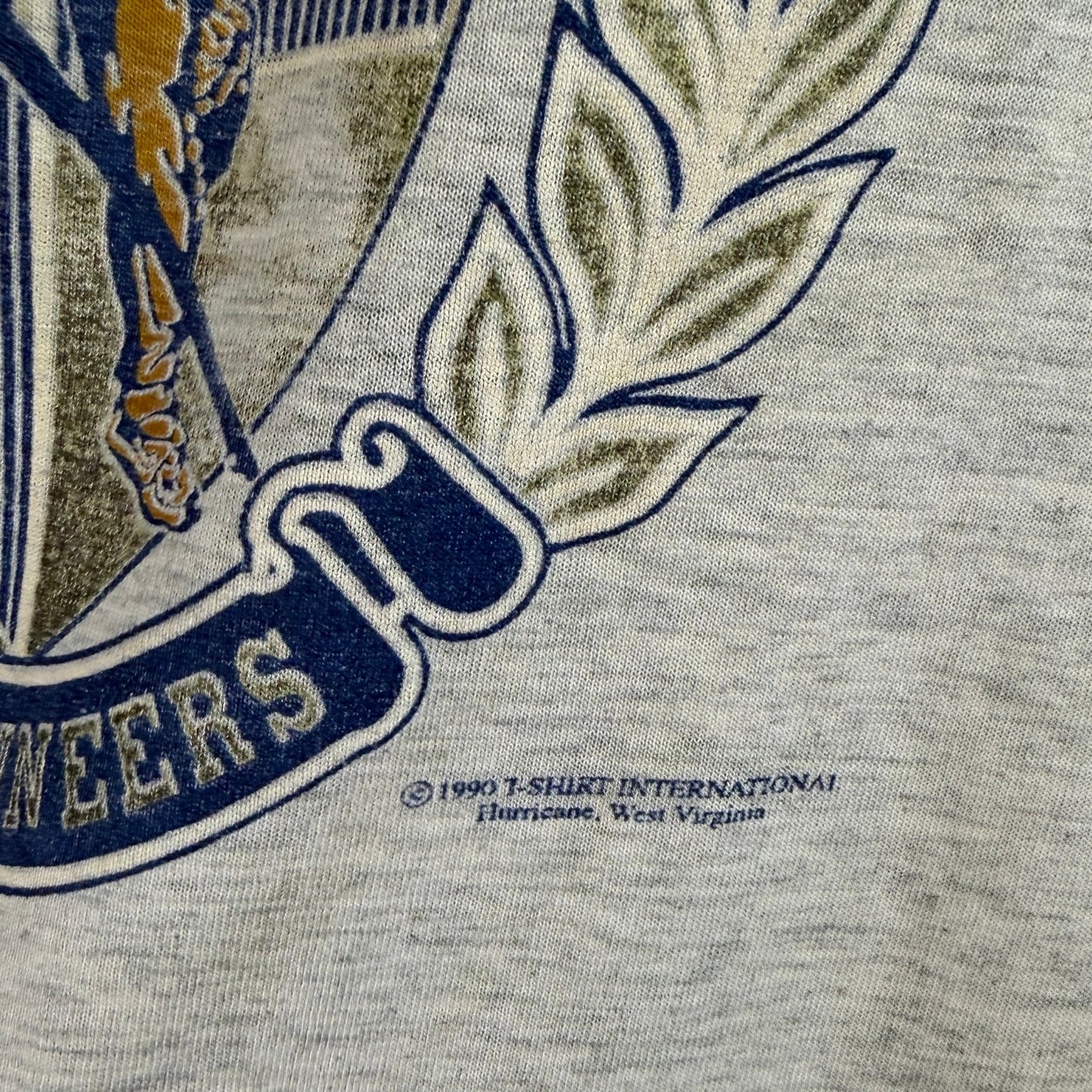 Vintage 1990 West Virginia Mountaineers Screen Stars Heather Grey Tee