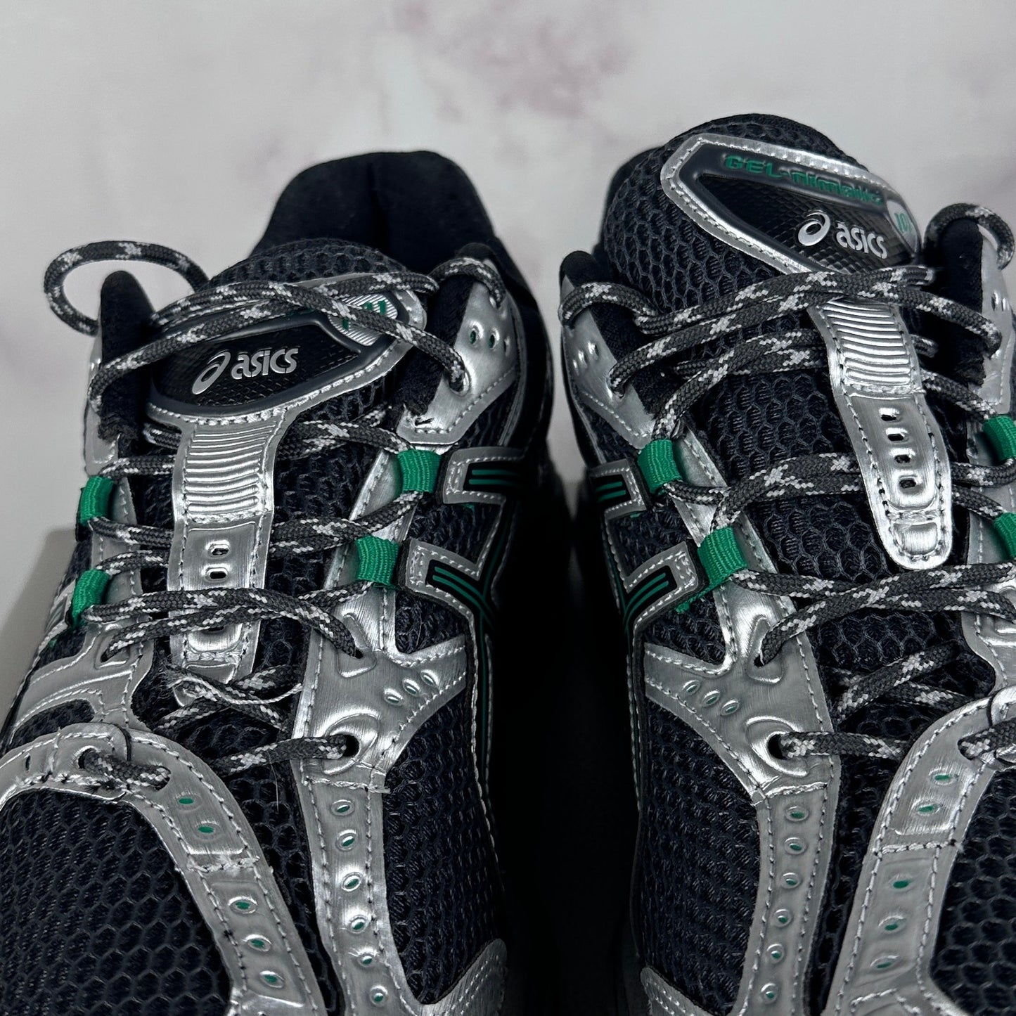 ASICS Gel-Nimbus 10.1 Obsidian Grey Green Basil