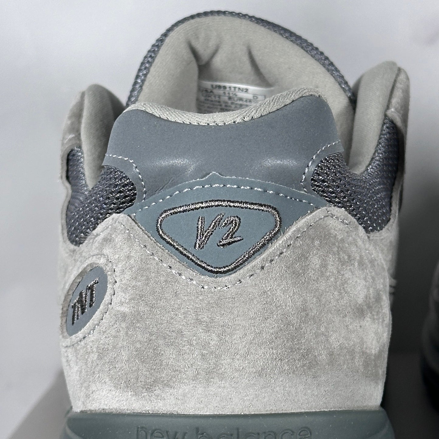New Balance x thisisneverthat 991v2 MiUK Grey