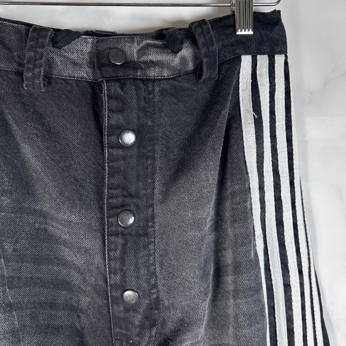 Dasyori 5-Stripe Distressed Denim