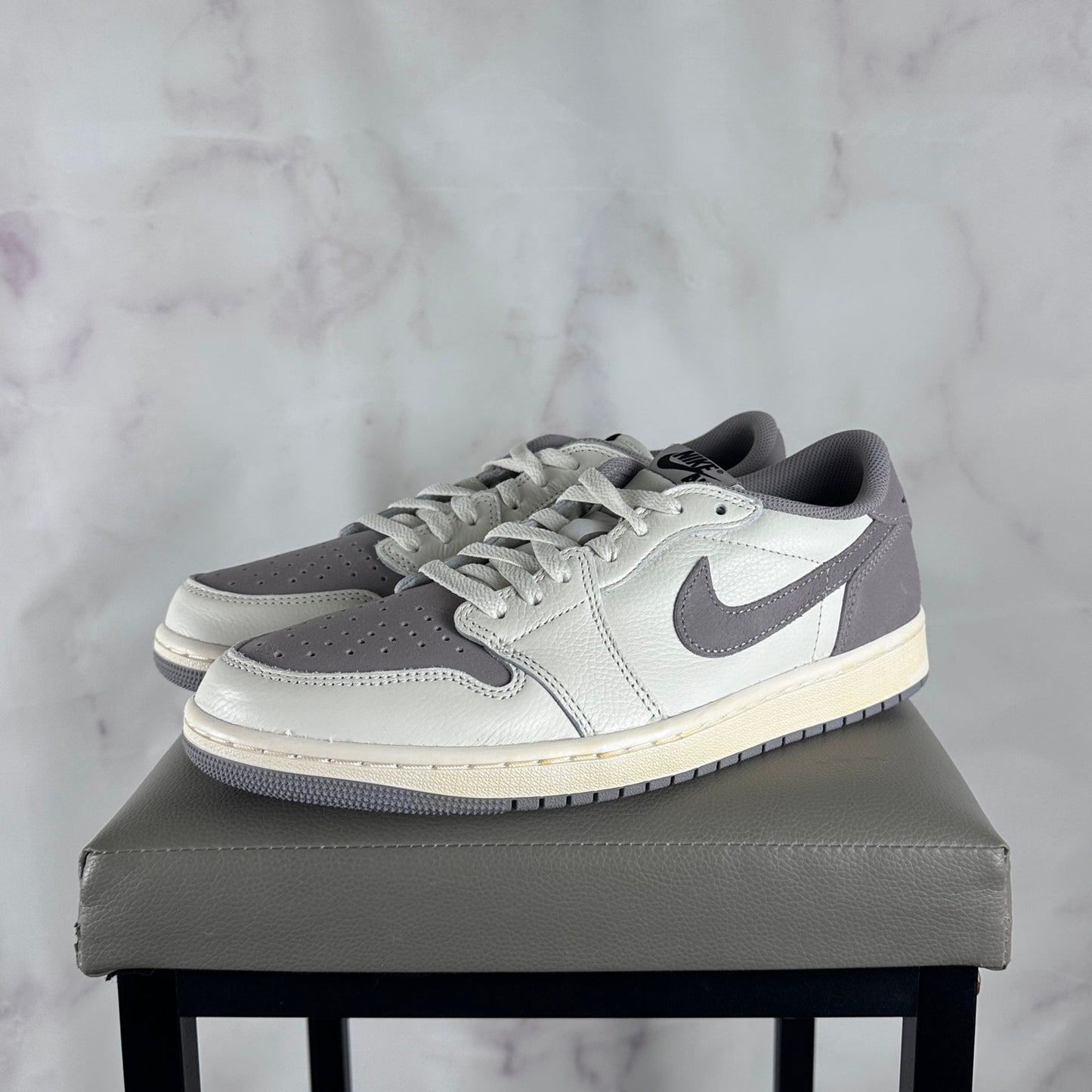 Nike Air Jordan 1 Retro Low OG Atmosphere Grey