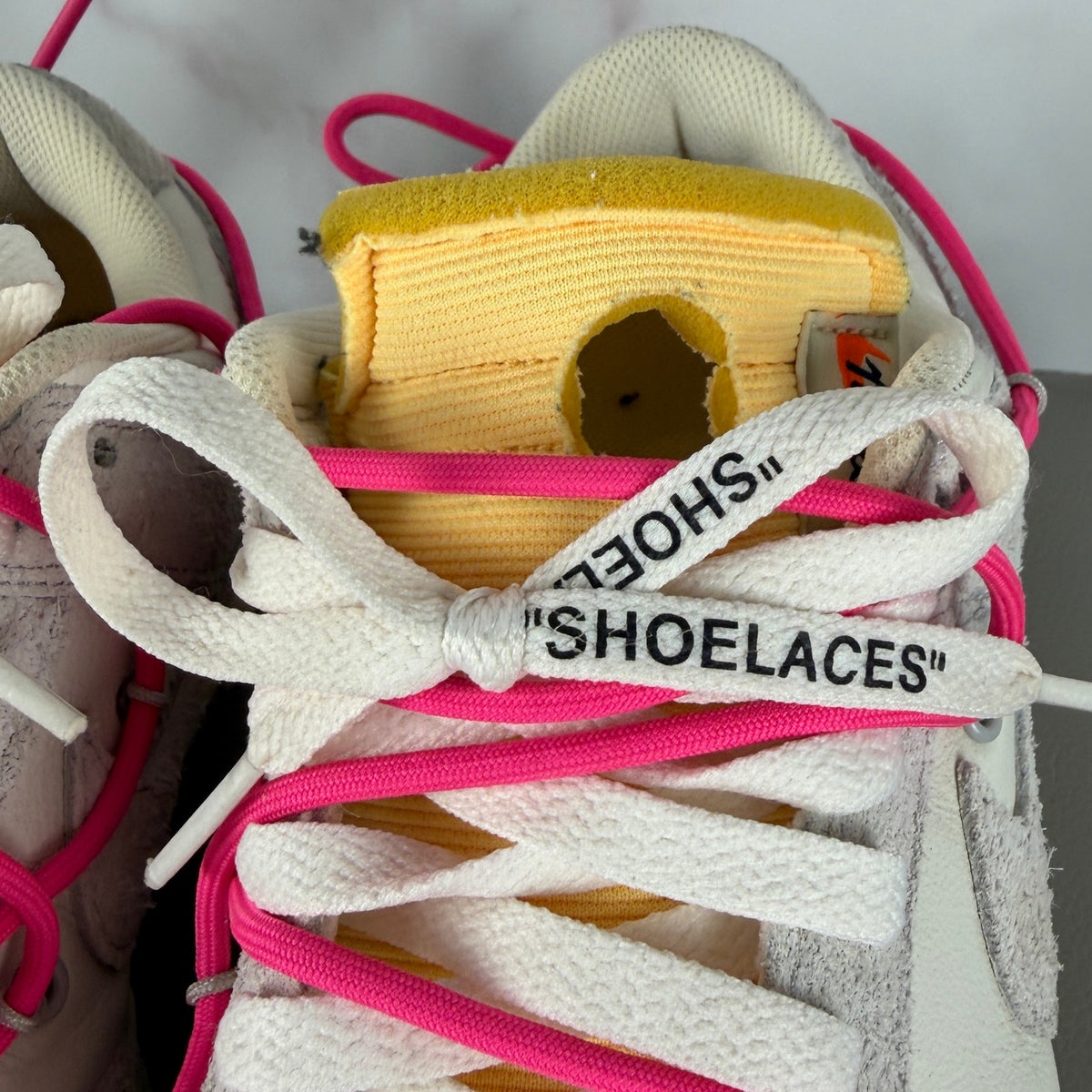 Nike x Off-White Dunk Low Lot 17