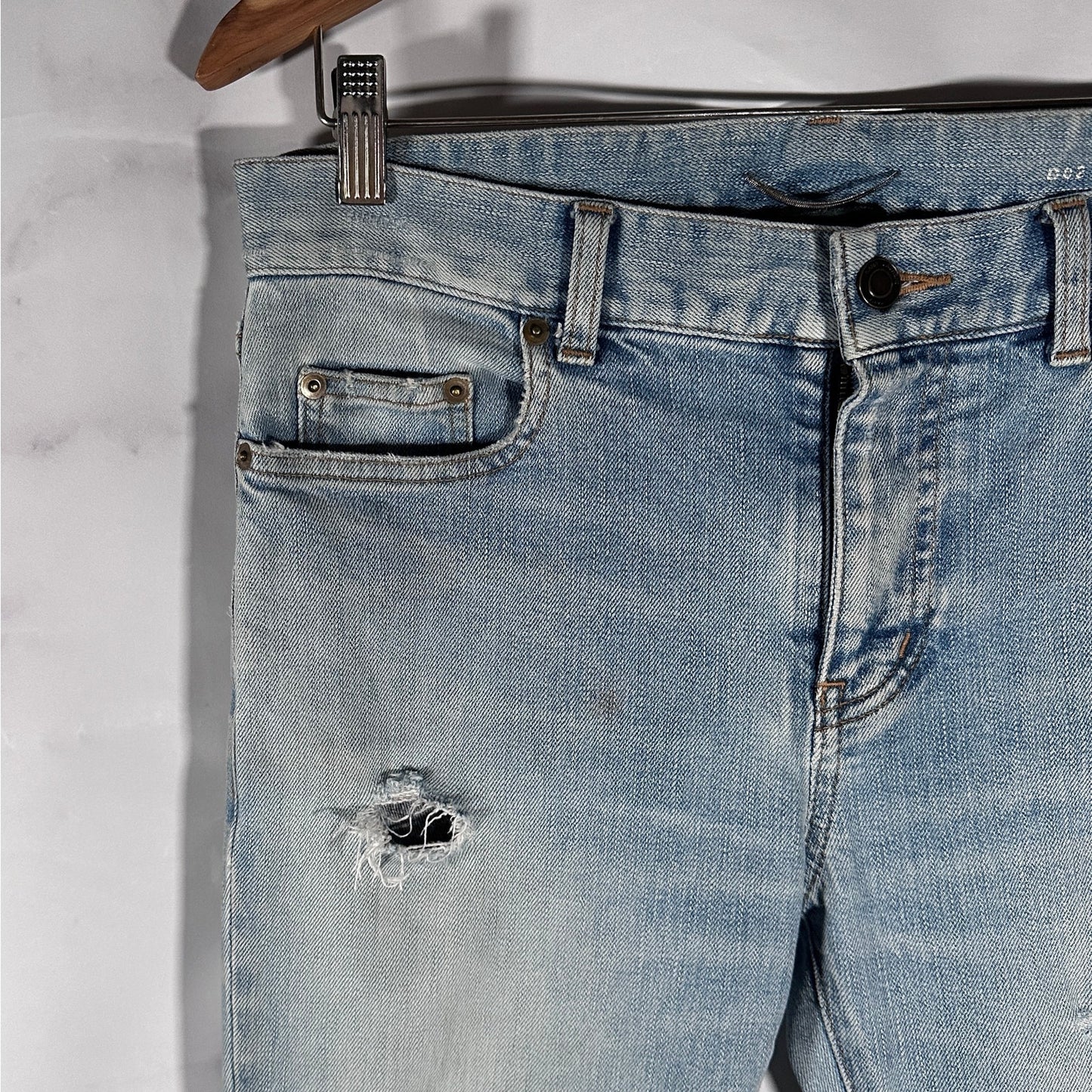 Saint Laurent Hedi Slimane D02 Skinny Light Wash Distressed Denim