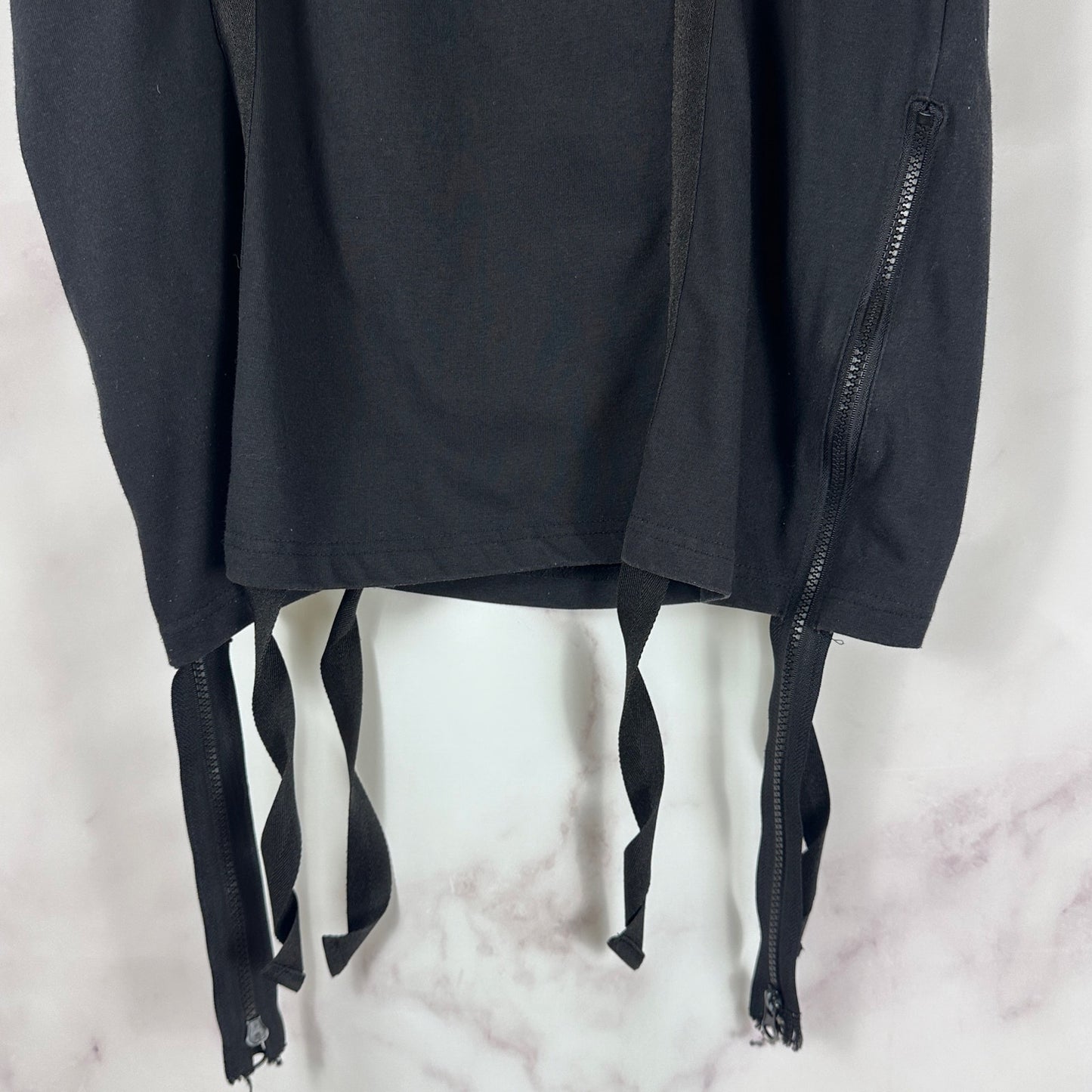 Fuga Cut & Sew Zipper Bondage Tee