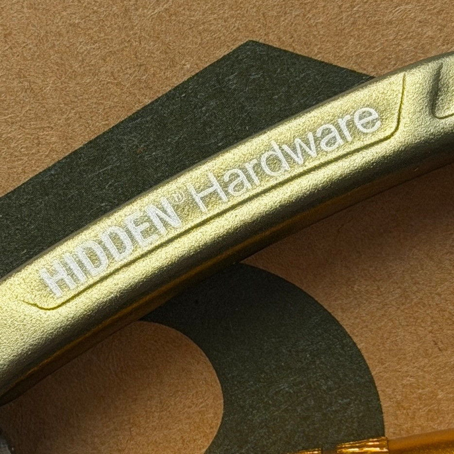 Hidden NY Golden Cypress Locking Carabiner