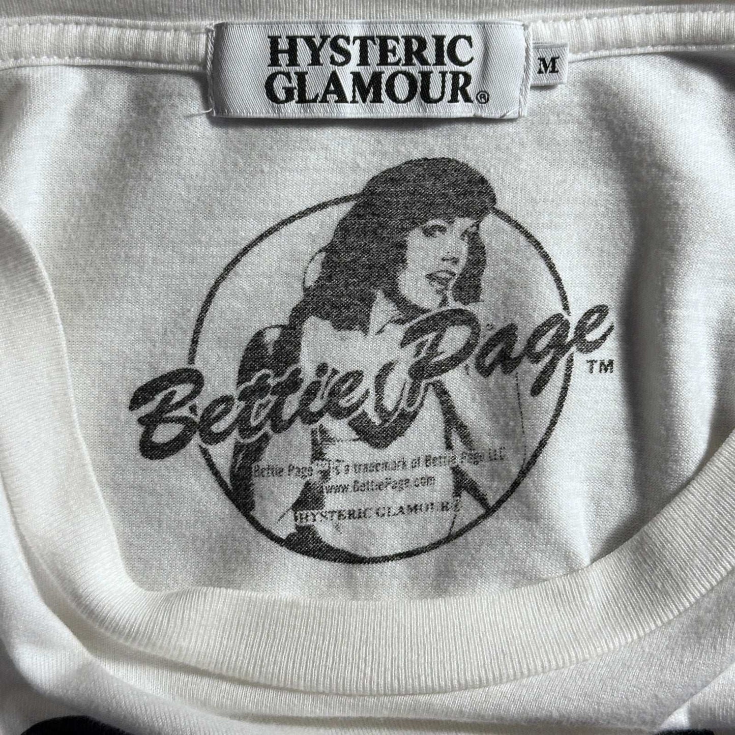 Hysteric Glamour x Bettie Page ‘Broad Minded’ Print Tee