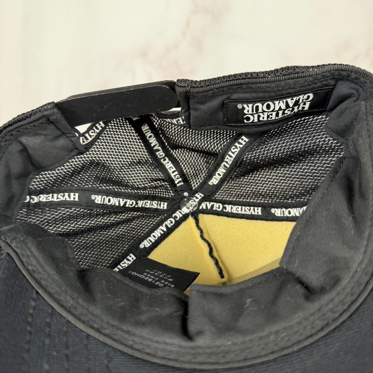 Hysteric Glamour Black Bear Chain Snapback
