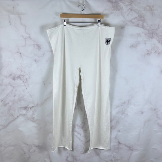 Yeezy Vultures White Sweatpants