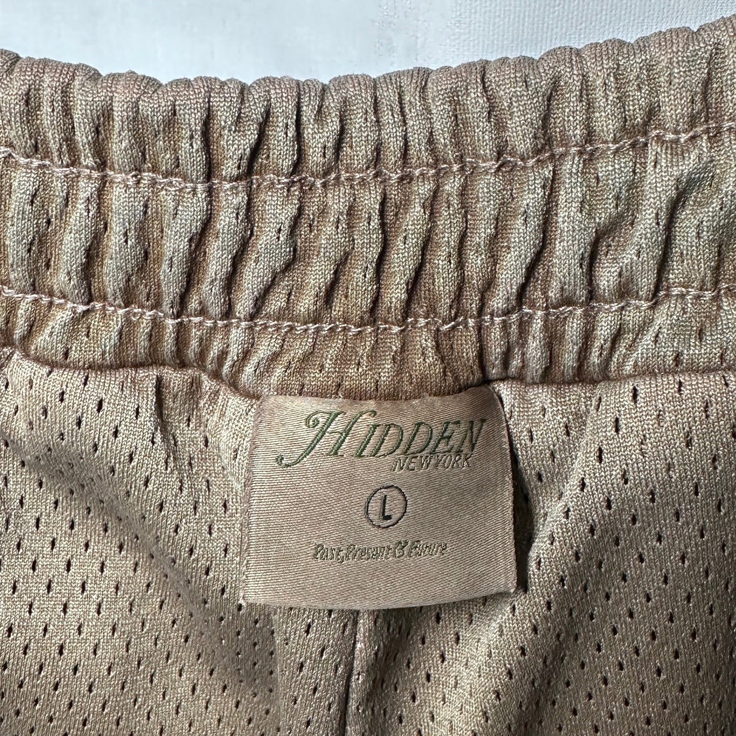 Hidden NY Brown Overdyed Mesh shorts