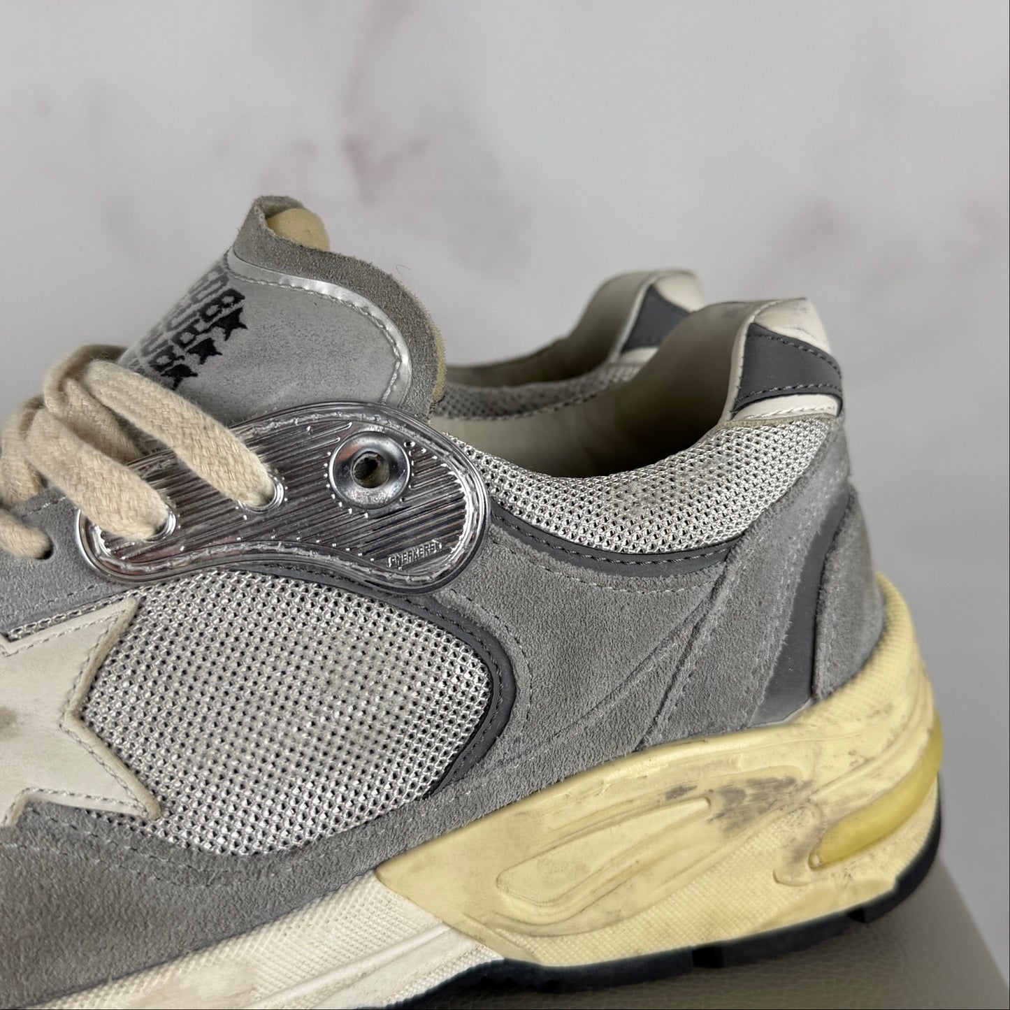 Golden Goose Dad Star Running Grey