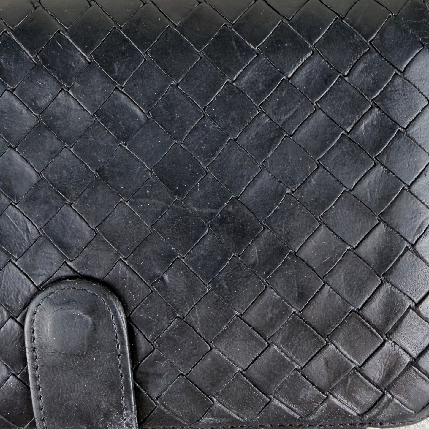 Bottega Veneta Intrecciato Leather Black Woven Long Bifold Wallet