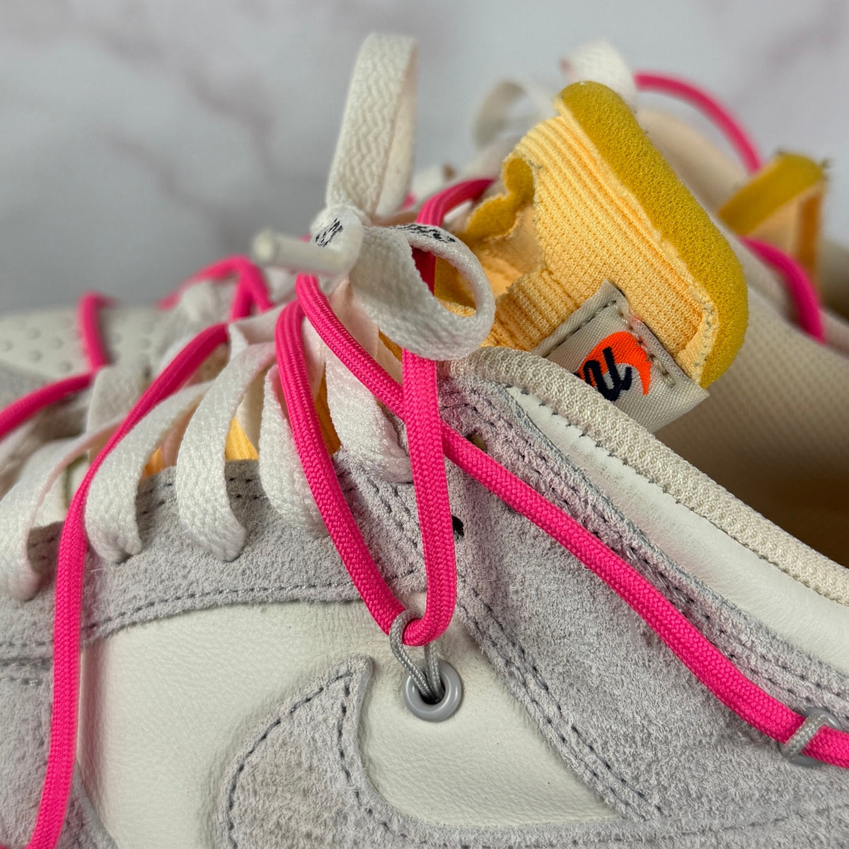 Nike x Off-White Dunk Low Lot 17