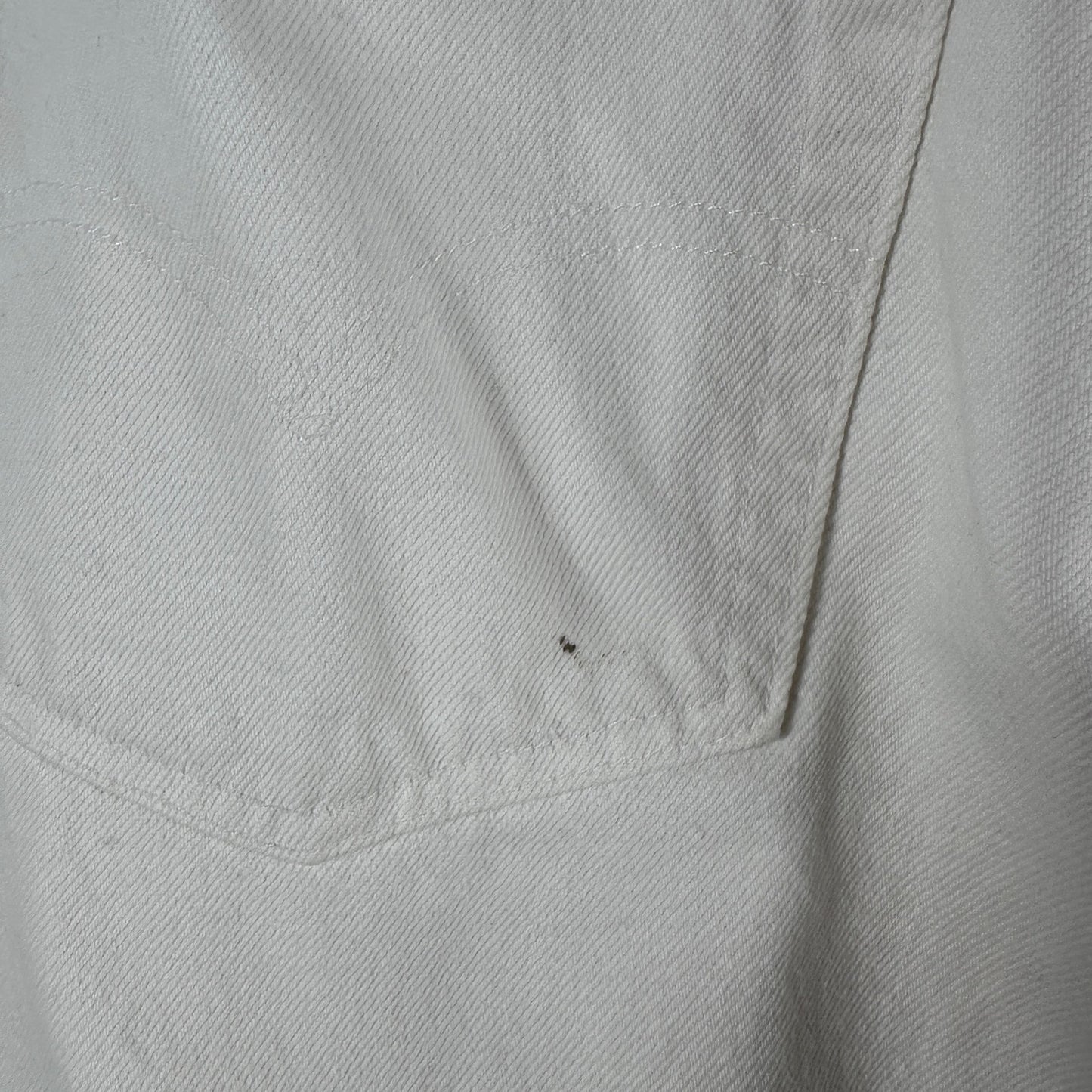 Vintage 90s Levi’s 550 White Relaxed Fit Denim