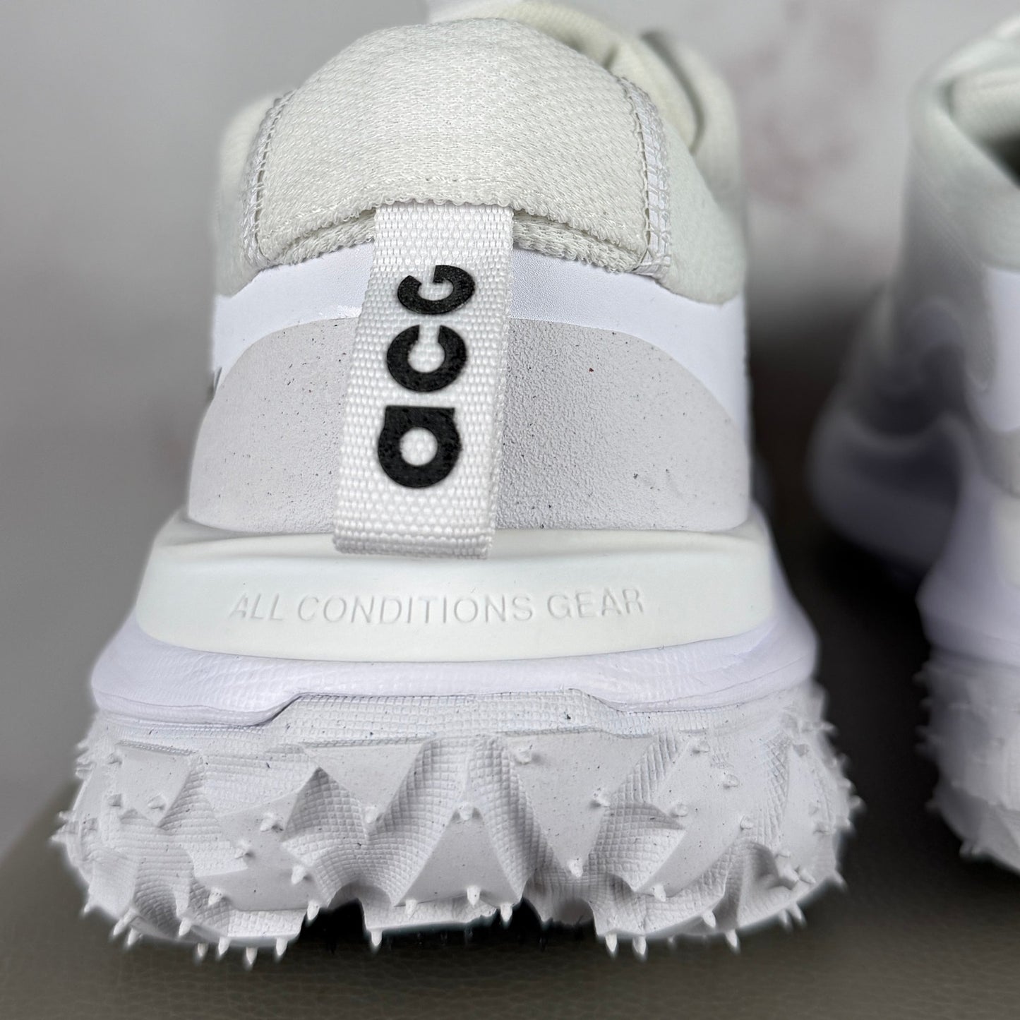 Nike ACG x Comme des Garçons Homme Plus Mountain Fly 2 White