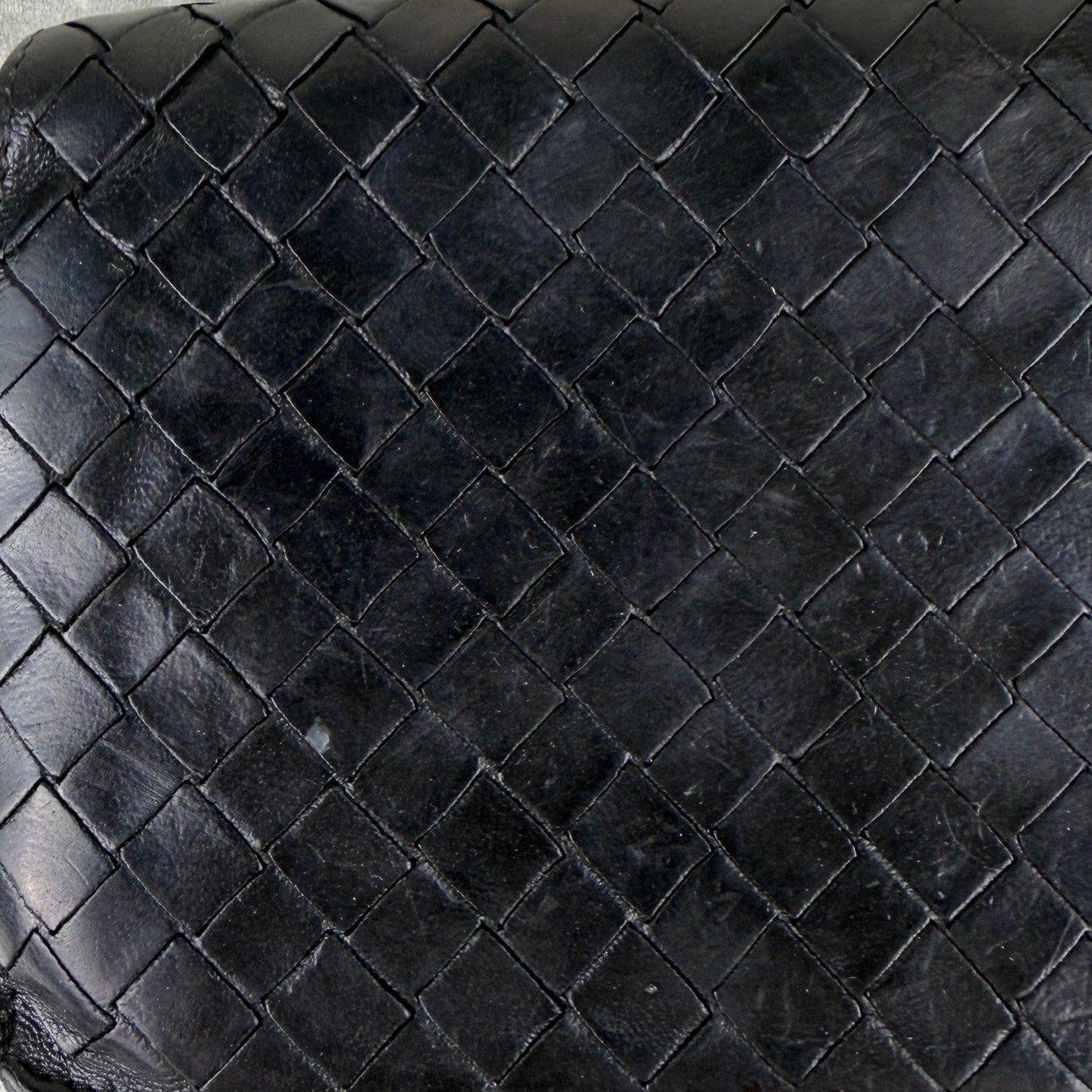 Bottega Veneta Intrecciato Leather Black Woven Long Bifold Wallet