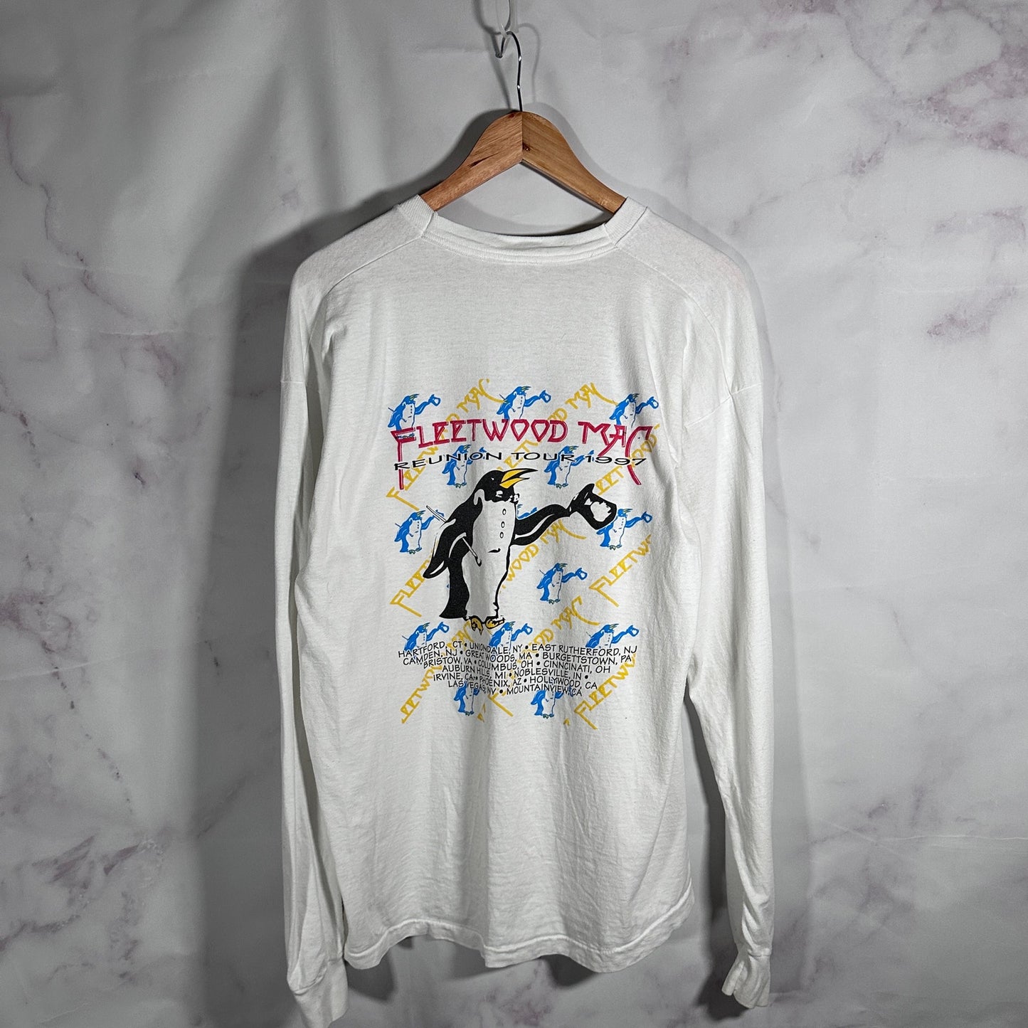 Vintage Fleetwood Mac 1997 Reunion Tour Graphic Longsleeve