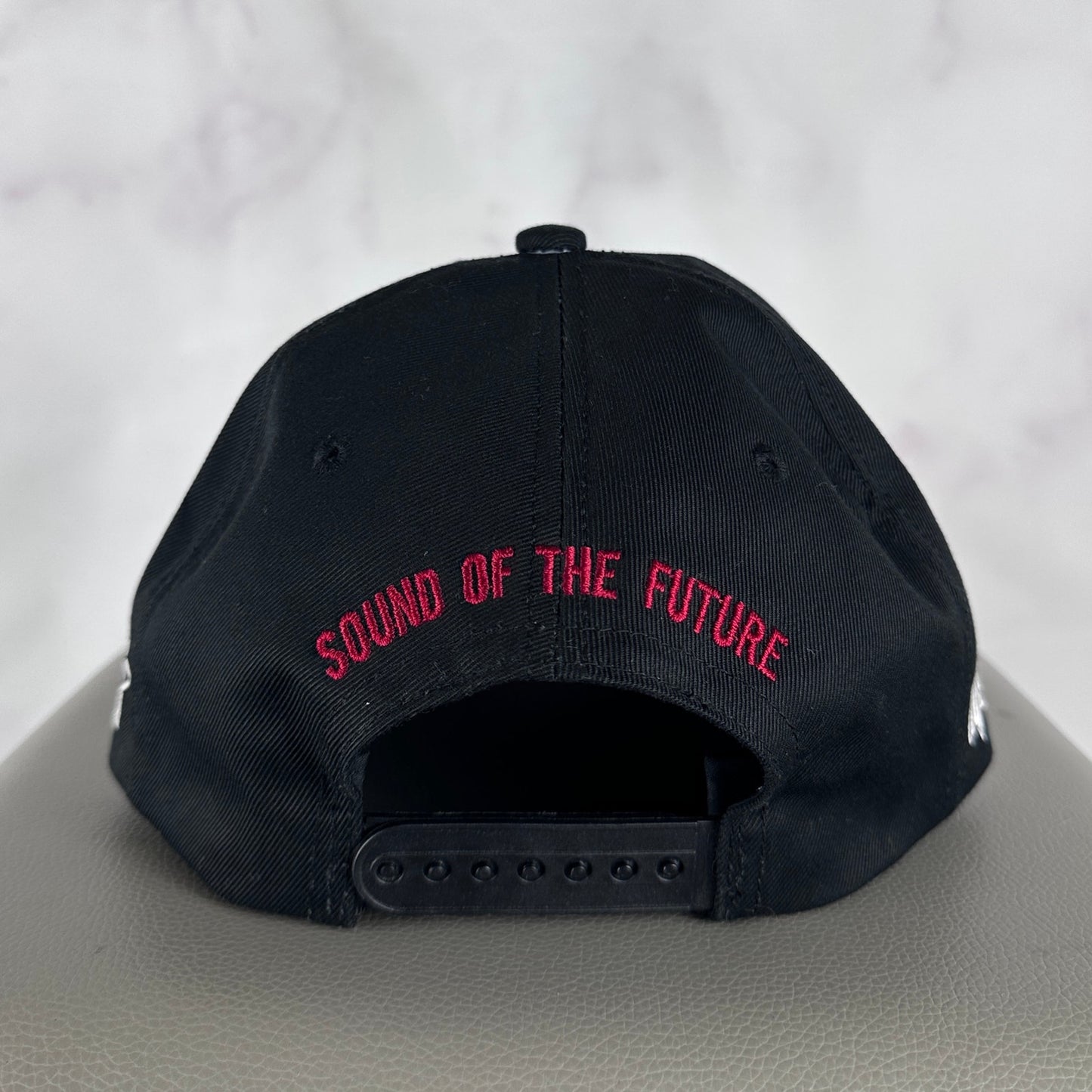 Hysteric Glamour Sound Of The Future Black/Red SnapBack