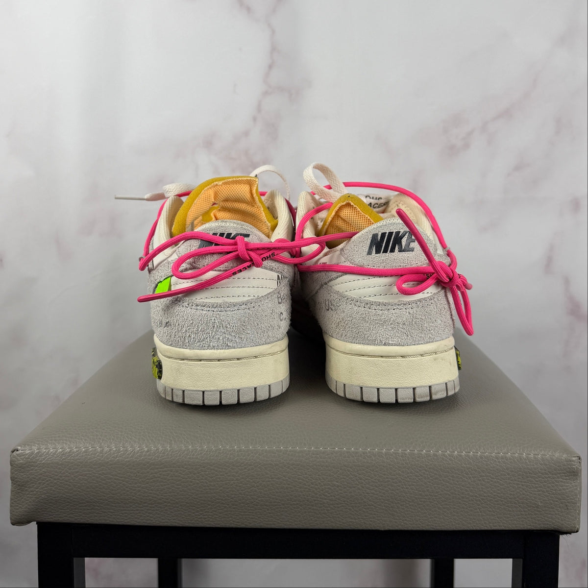 Nike x Off-White Dunk Low Lot 17