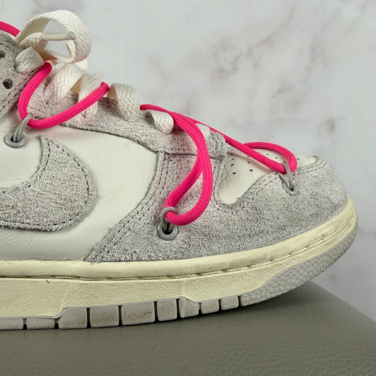 Nike x Off-White Dunk Low Lot 17