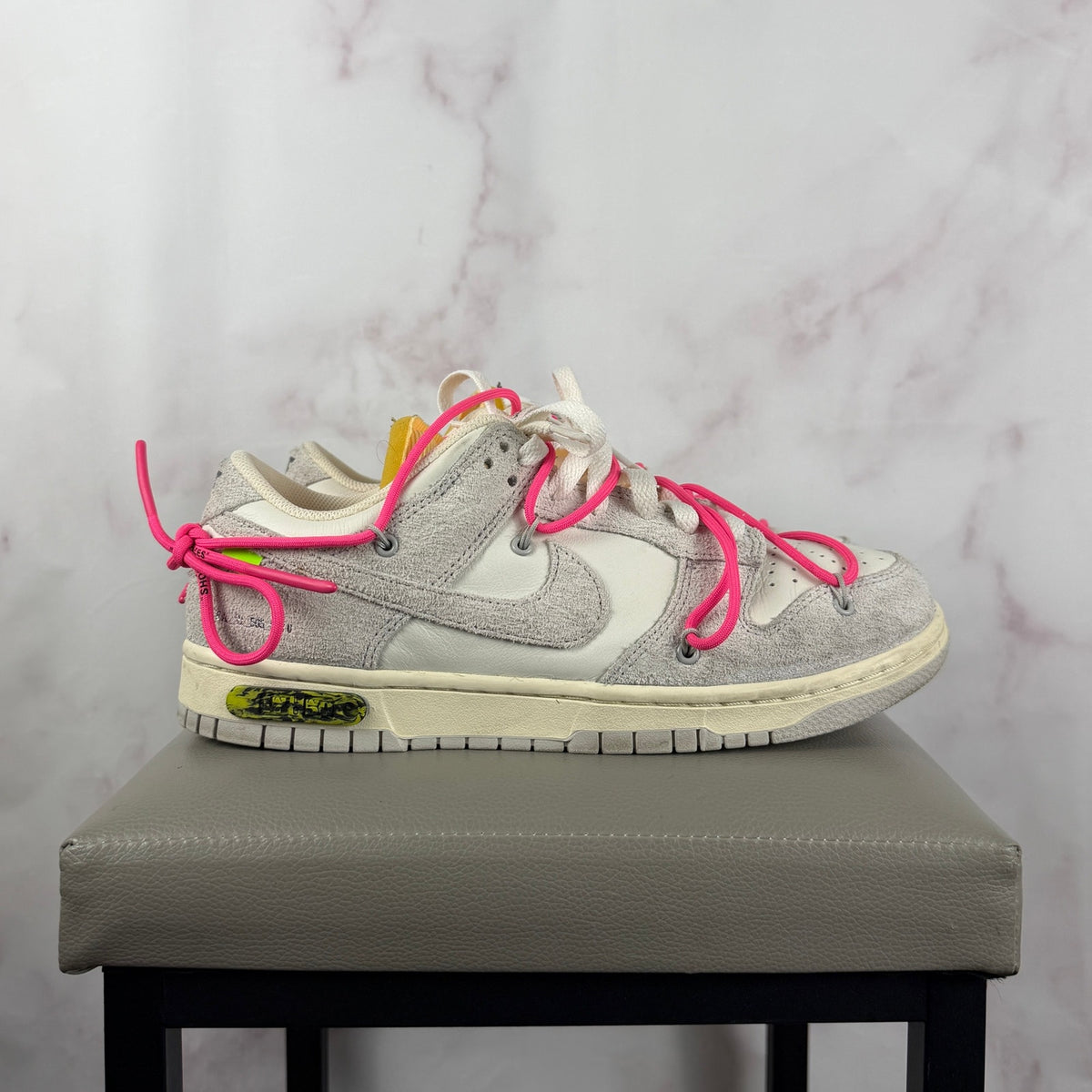 Nike x Off-White Dunk Low Lot 17