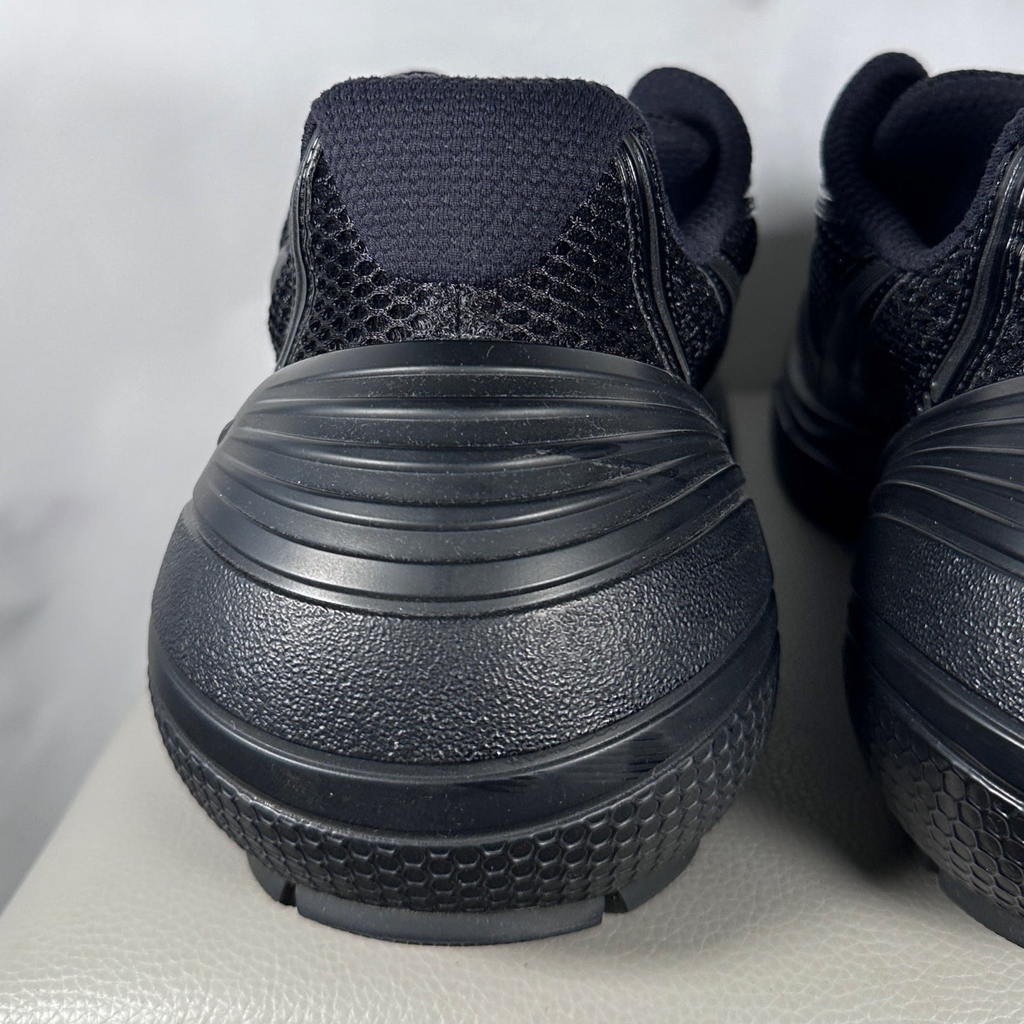 Givenchy TK-MX Black Runner