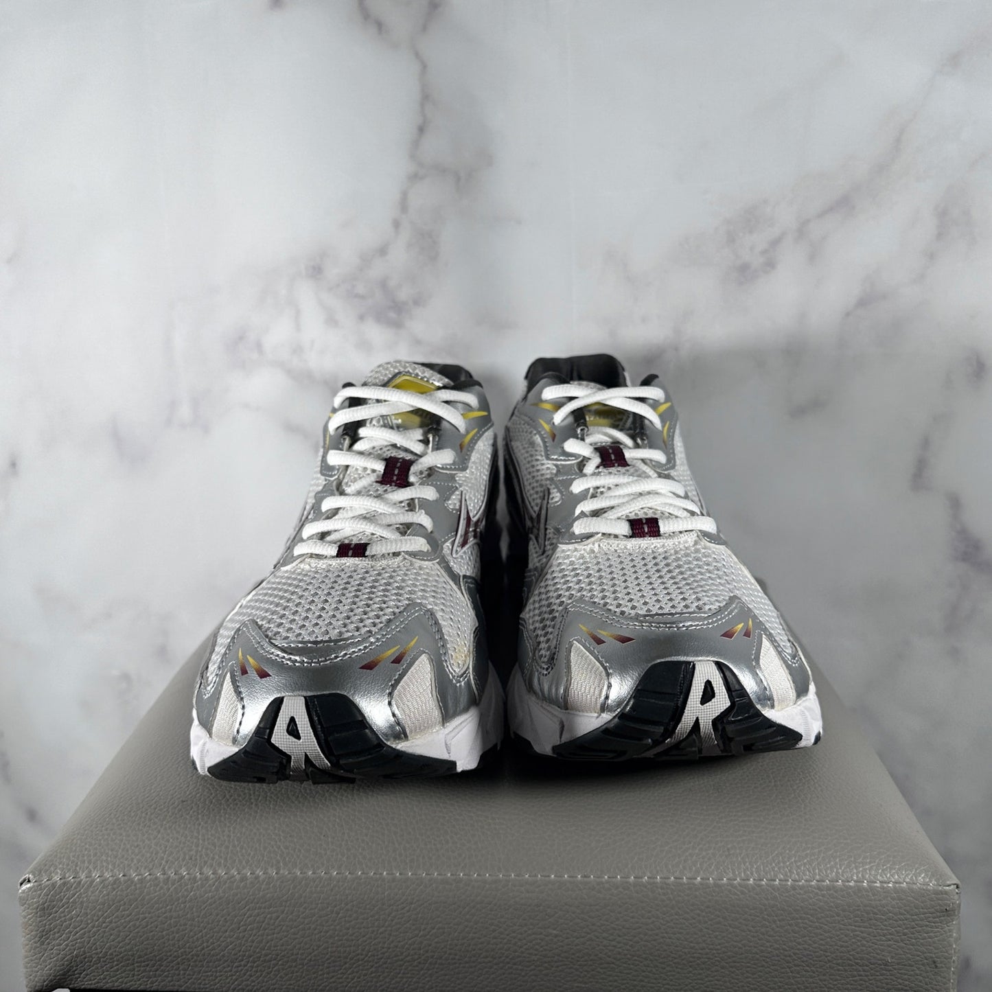 Mizuno Wave Rider 10 White/Silver