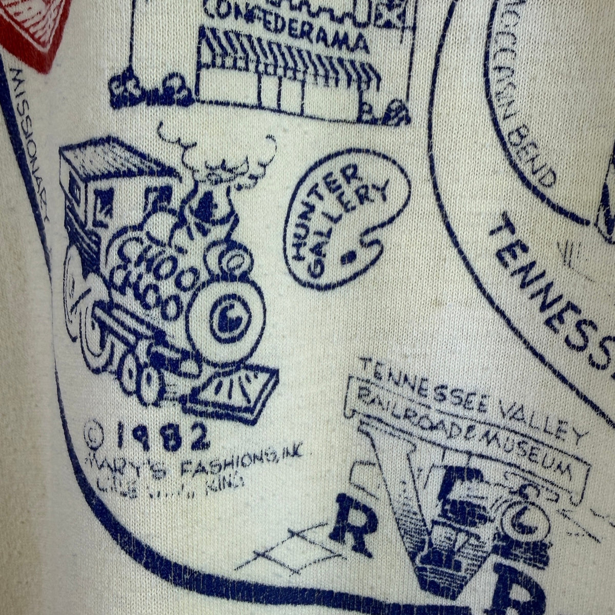 Vintage 1982 Chattanooga Souvenir Tee