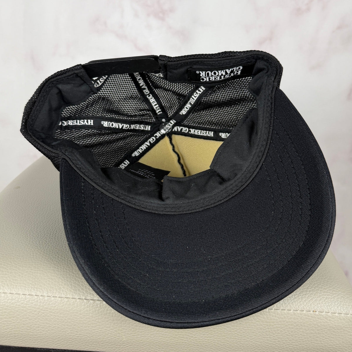 Hysteric Glamour Black Bear Chain Snapback