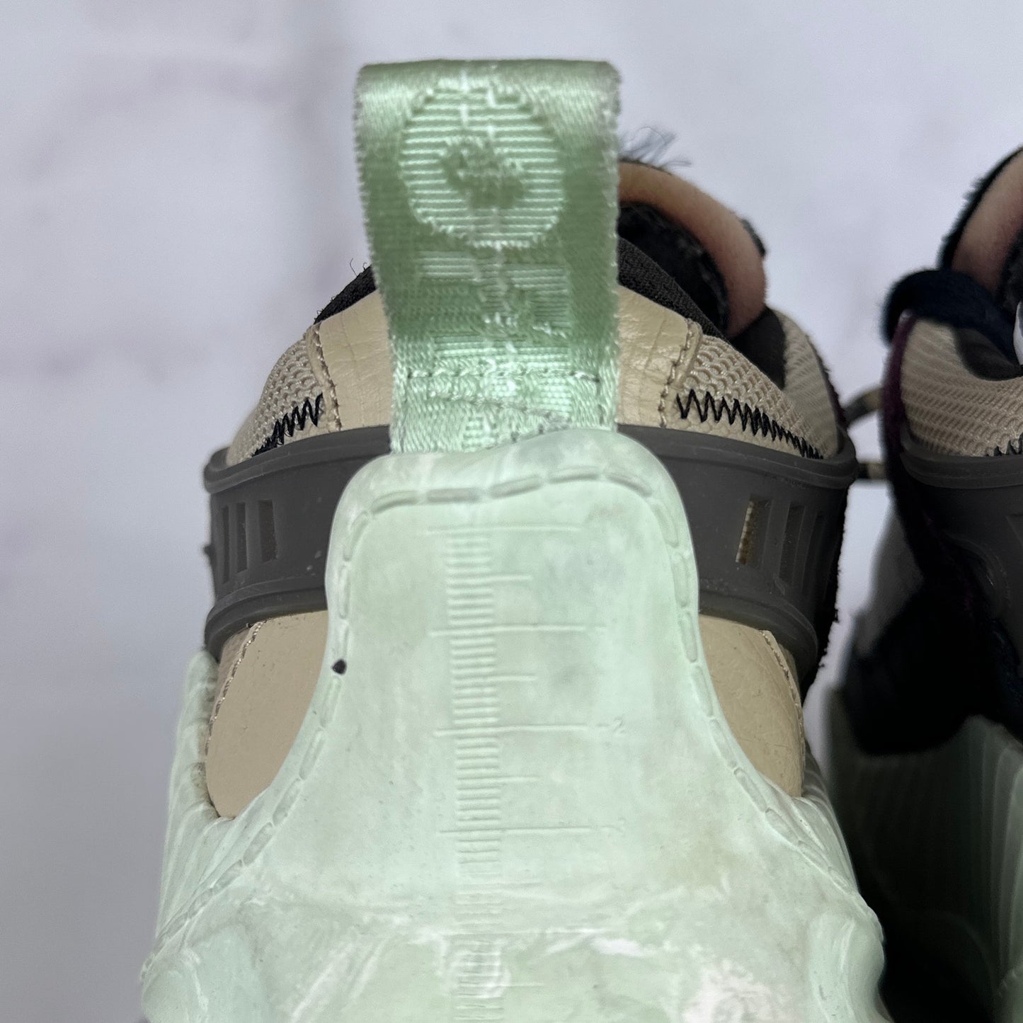 Off-White ODSY-1000 Black Mint