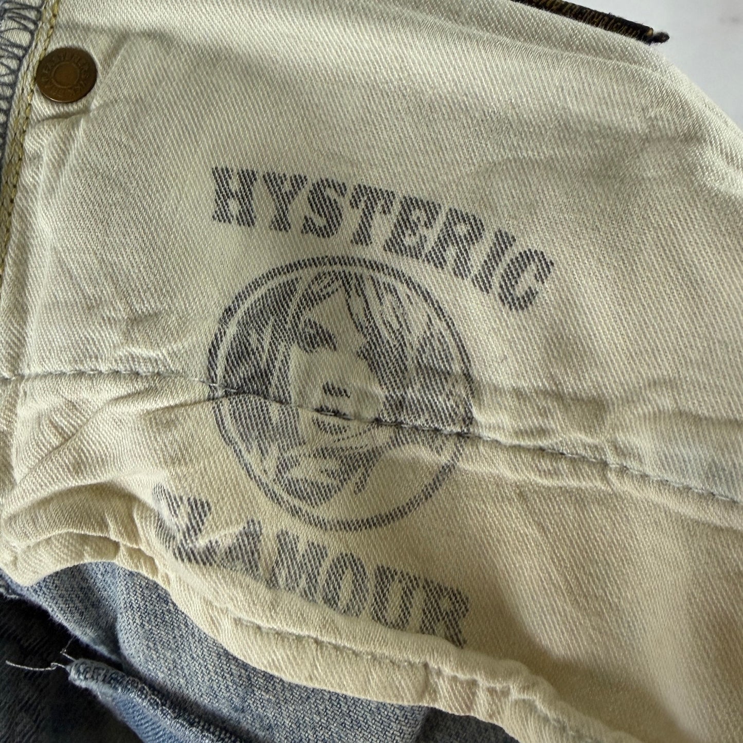 Hysteric Glamour Repaired Light Wash Studded Denim