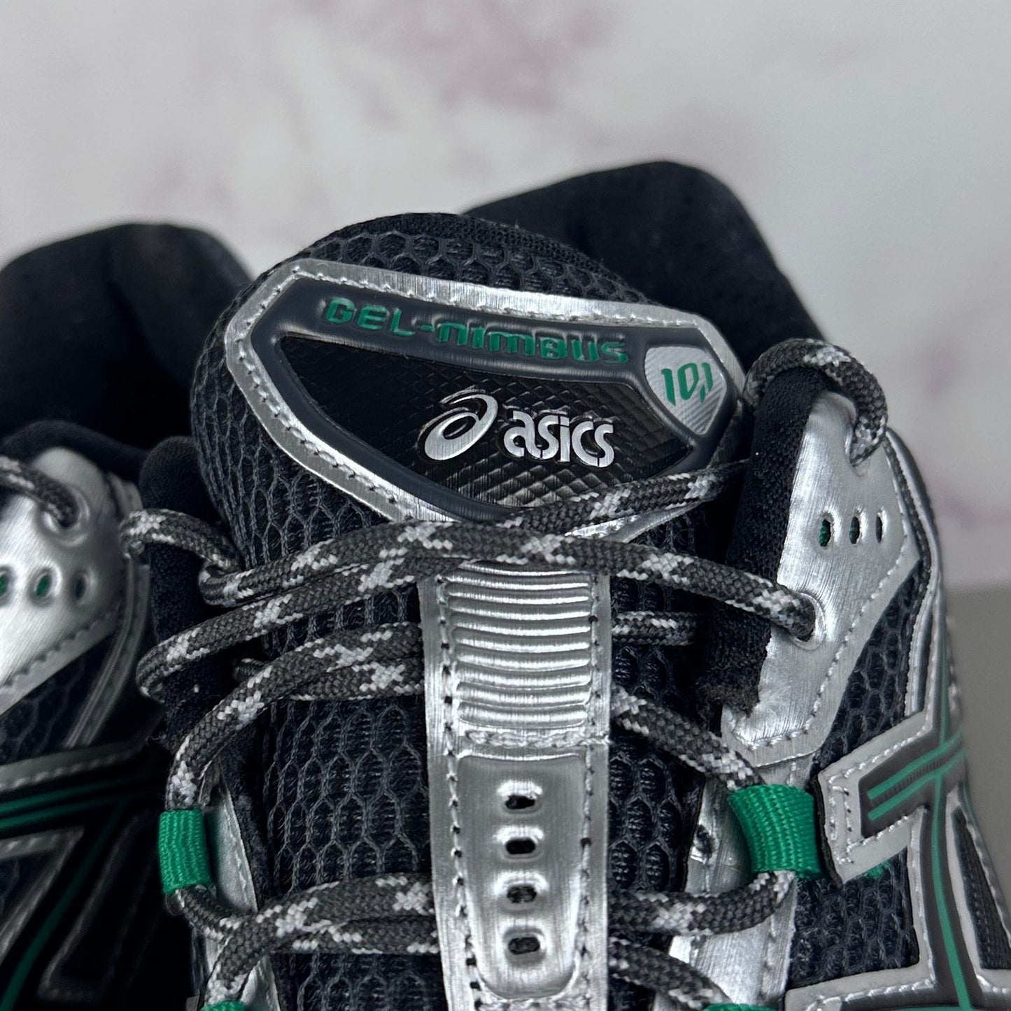 ASICS Gel-Nimbus 10.1 Obsidian Grey Green Basil